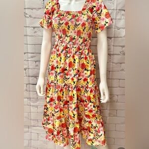 Laree & Co Hartley Ruffle Smocked Tiered Dress size small New with Tag NWT